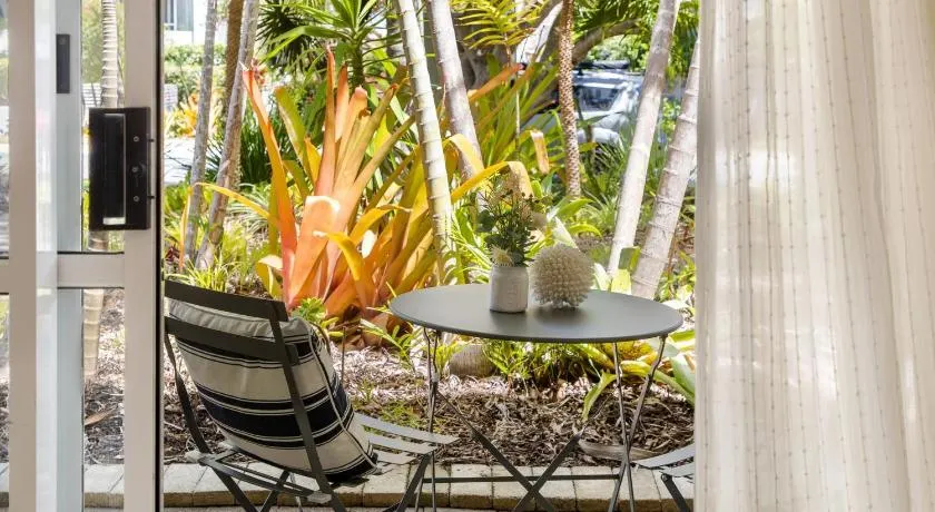5 Samarin Court Convenient and Comfortable - Image 1