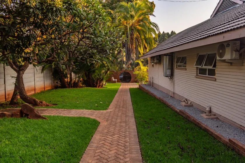 36 Alexander Guesthouse,Highlands,Harare - Image 1