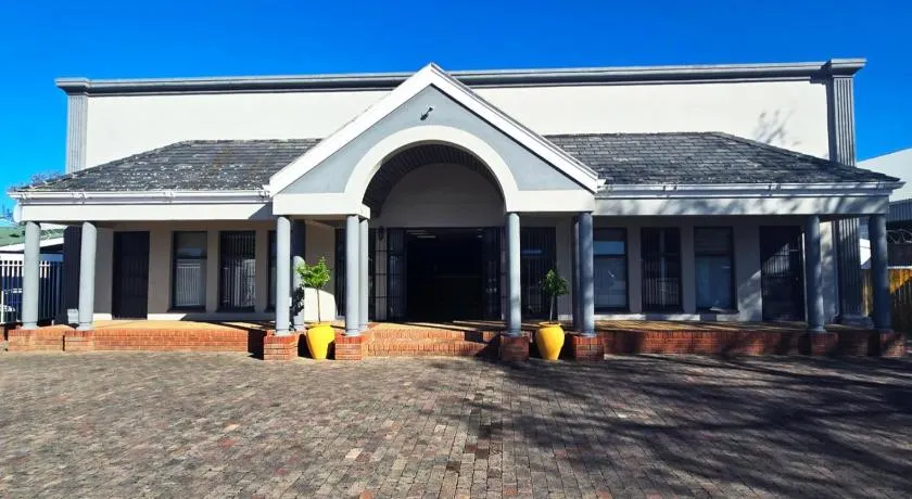 Beds Inn George - Image 1