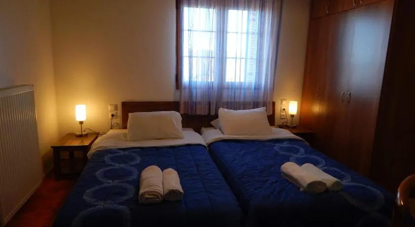 Παραδοσιακός Ξενώνας Αετορράχης - Aetorrachi's Traditional Guesthouse - Image 1