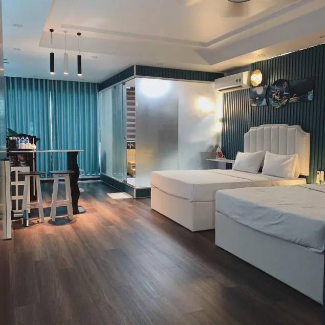 Mio Hotel - Image 1