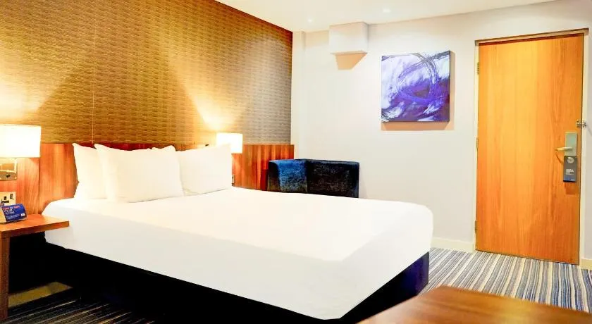 Dancenter near Crewe Station former Holiday Inn - Image 1