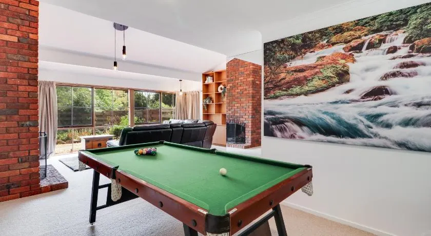 The Link Mansfield - Sleeps 11 - Image 1