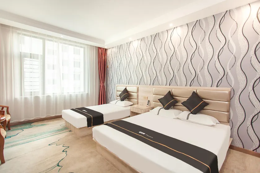 OYO Exclusive Junlan Business Hotel - Image 1