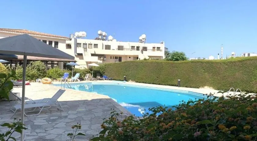 Bysantium Gardens - Image 1