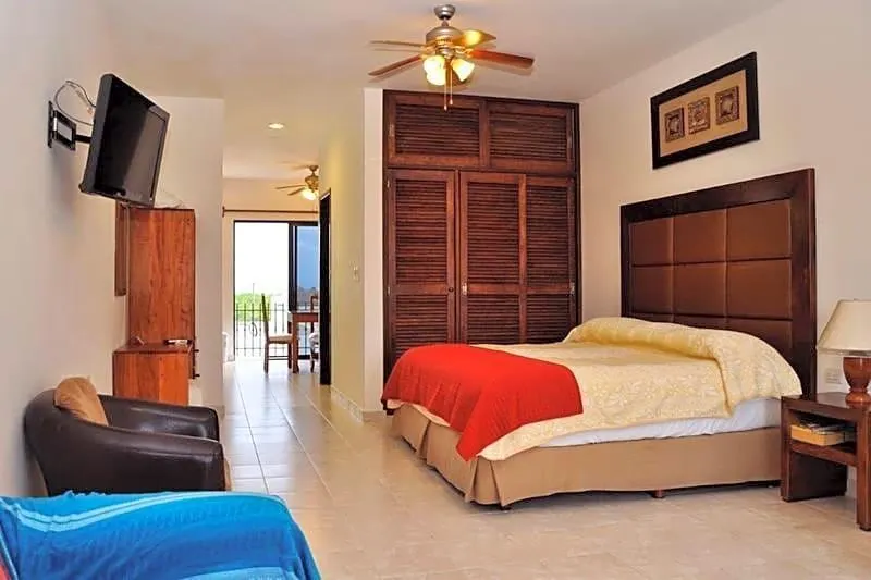Chac Chi And Suites - Image 1