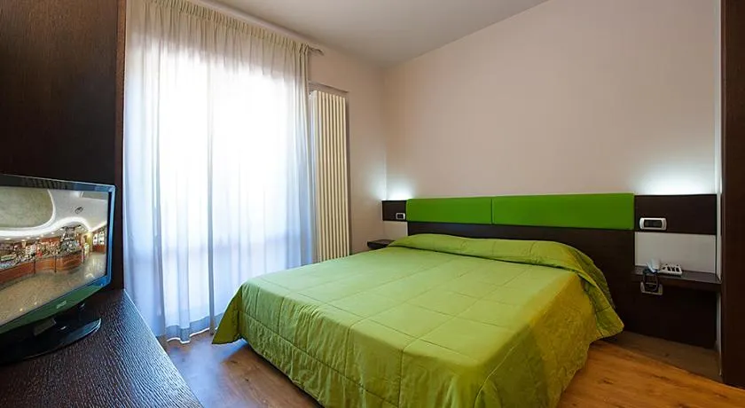 Hotel Plestina Ristorante Pizzeria - Image 1