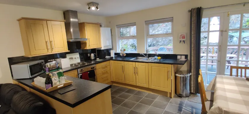 The Cobbler Cottage - Loch Lomond and Arrochar Alps - Image 1
