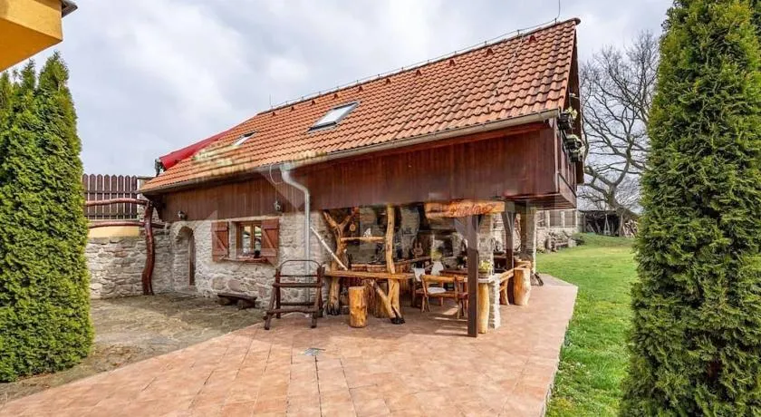 Stylový dům Chlumec - Image 1