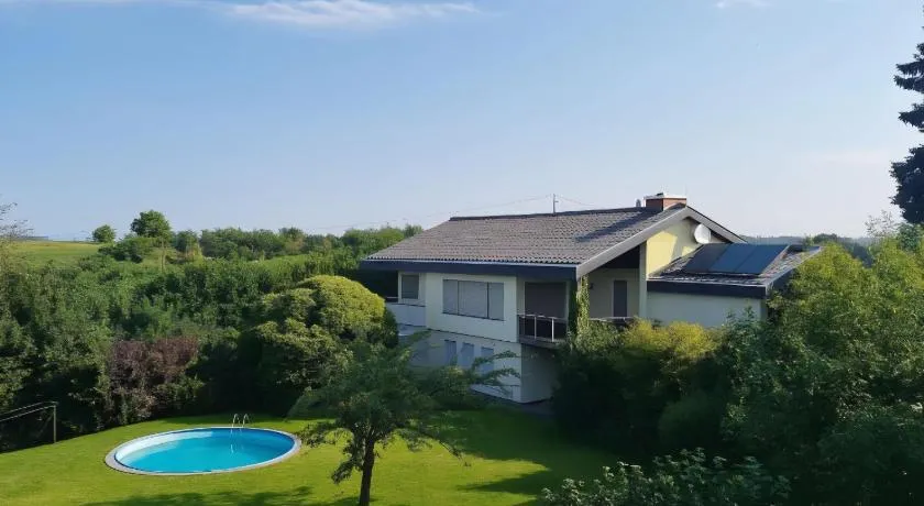 Ferienhaus im Paradies der Südoststeiermark im Thermen- und Vulkanland Steiermark - Image 1