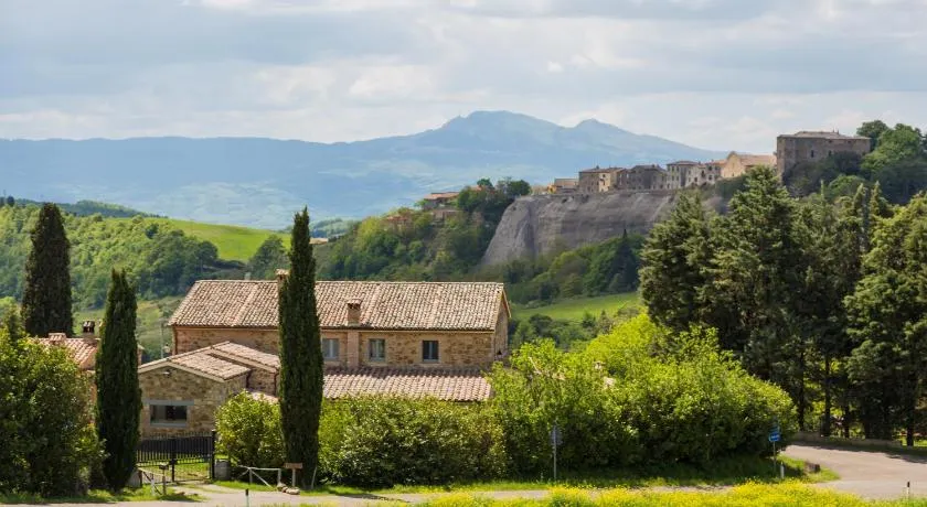 Podere Orto Wine Country House - Image 1