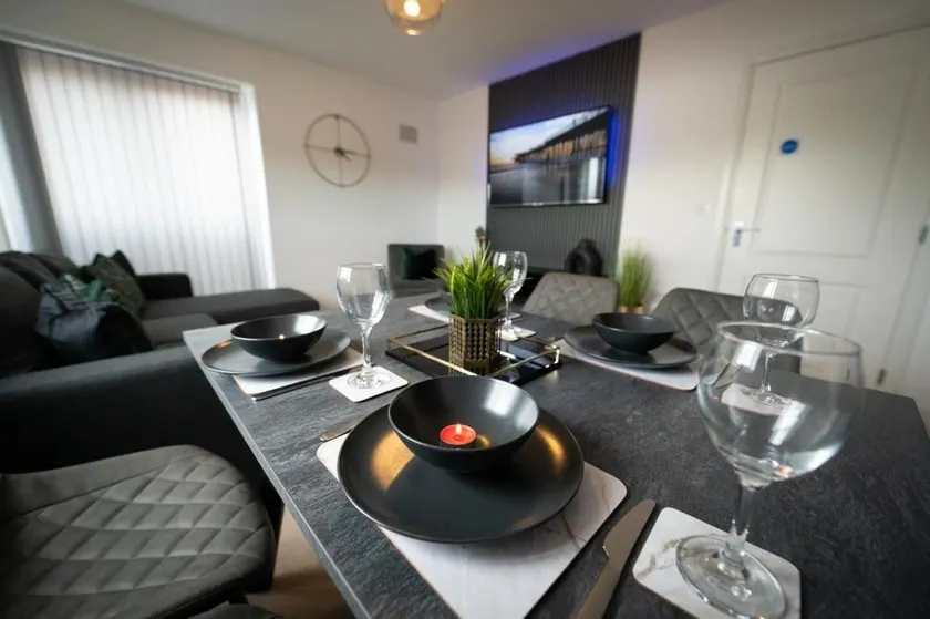Grand Station Suite - Image 1