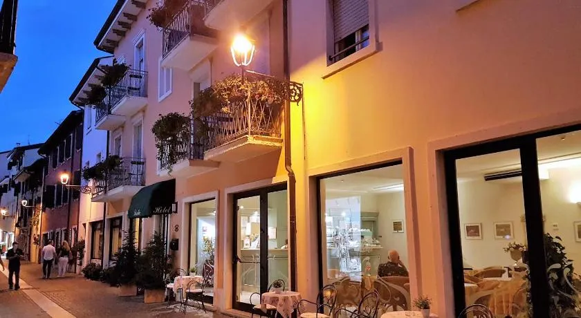 Hotel Fiorita - Image 1