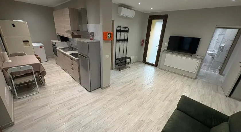 Ostello con 4 camere da letto per 4 persone - Image 1