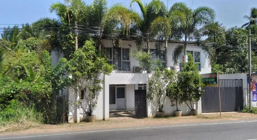 Saragama Holiday Resort - Image 1
