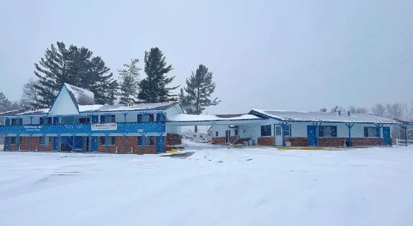 Waterway Inn - Image 1