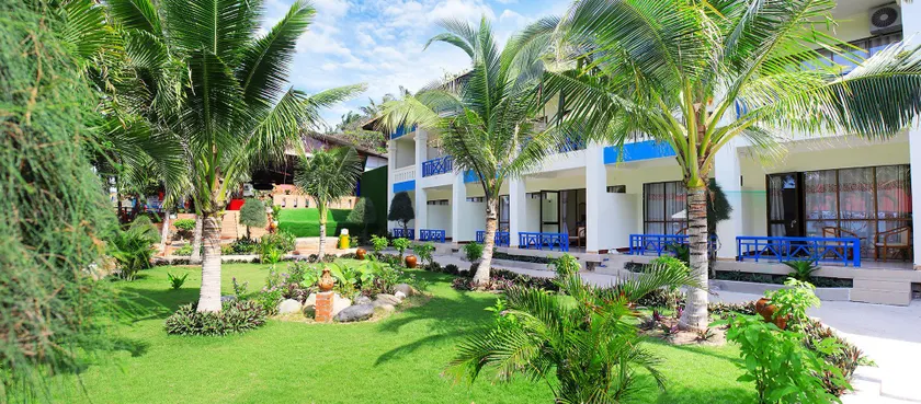 Hon Rom 2 Resort - Image 1