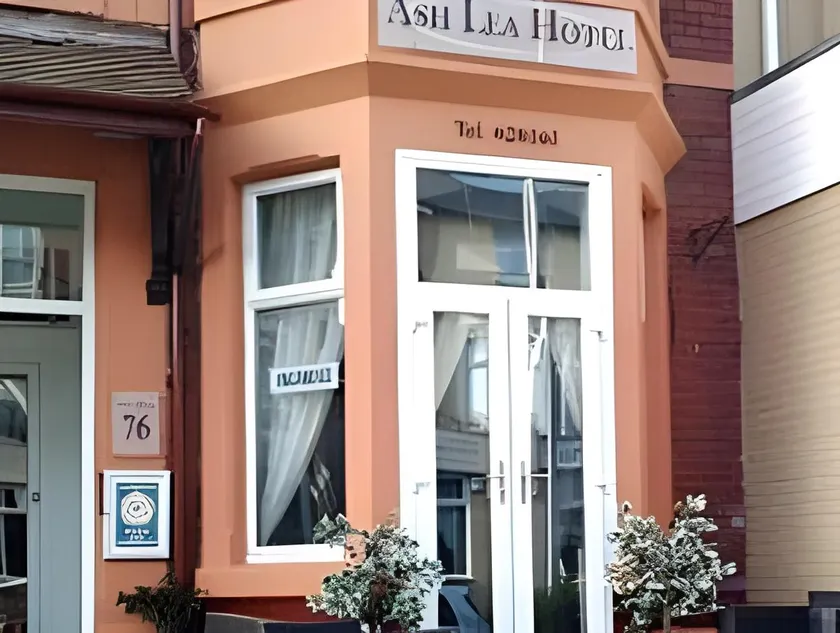 Ash Lea Hotel - Image 1