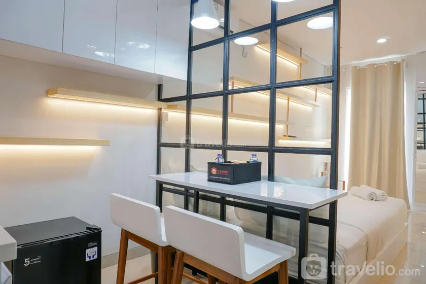 Spacious and Modern Studio Apartment at Atlanta Residences By Travelio - Image 1