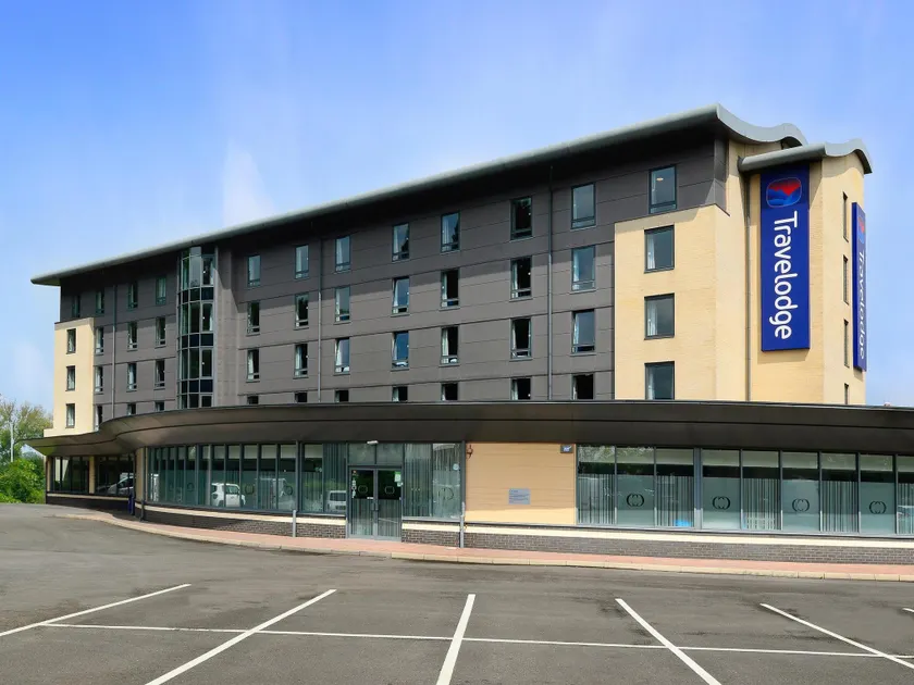 Travelodge Derby Cricket Ground - Image 1