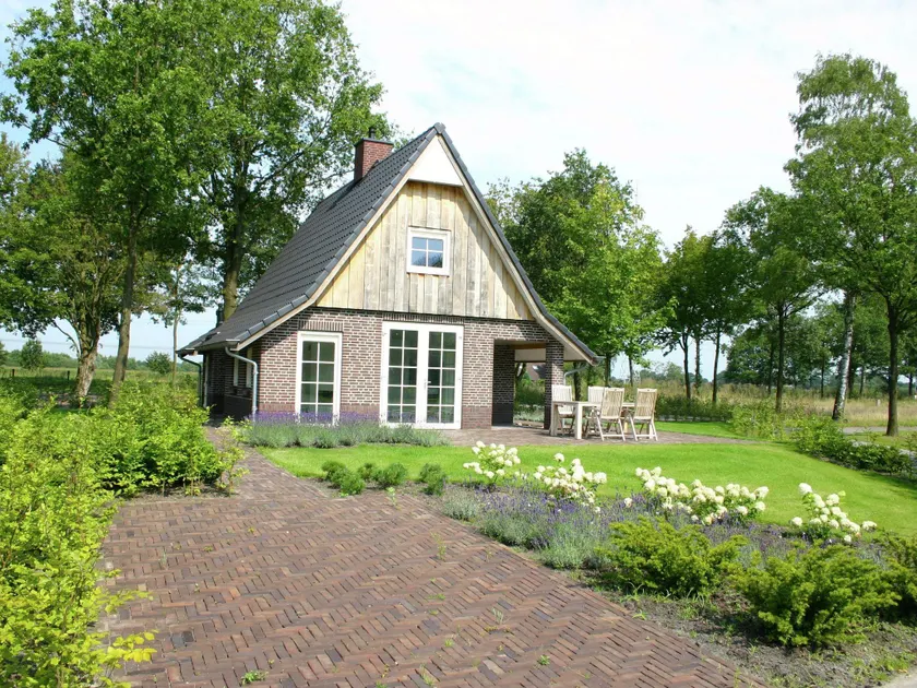 Beautiful Villa in Hellendoorn with Bubble Bath - Image 1