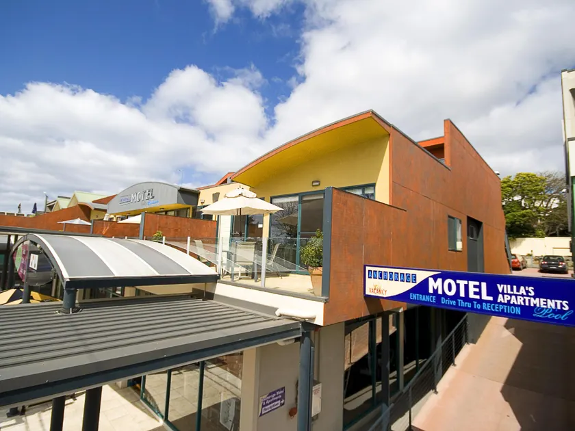 Anchorage Motel & Villas Lorne - Image 1