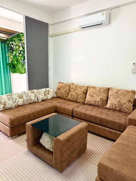 Wealthy Homestay - Image 1