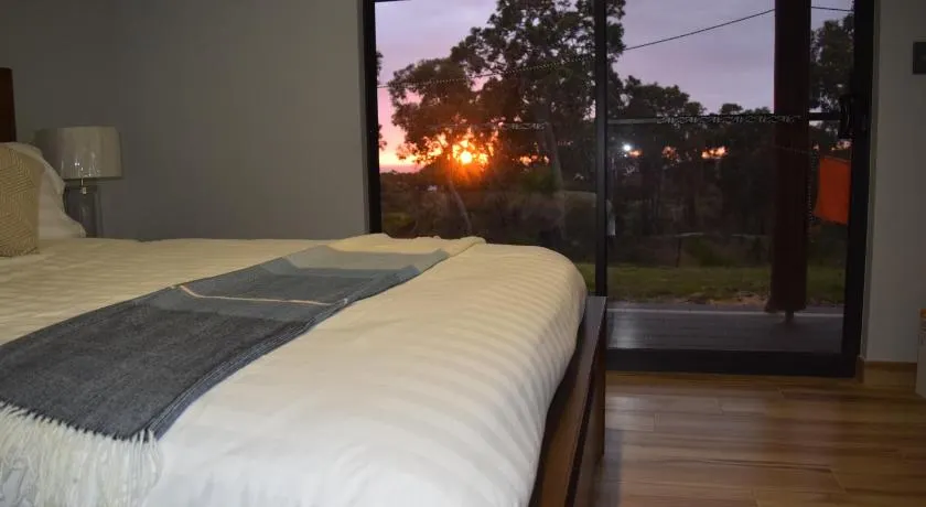 Eagle Bay House - Image 1