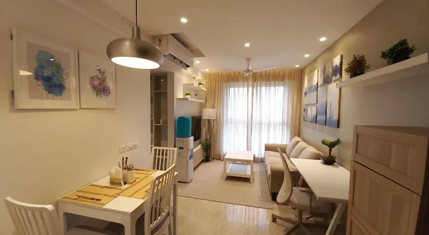 RELOhomes Serviced Apartment - Image 1