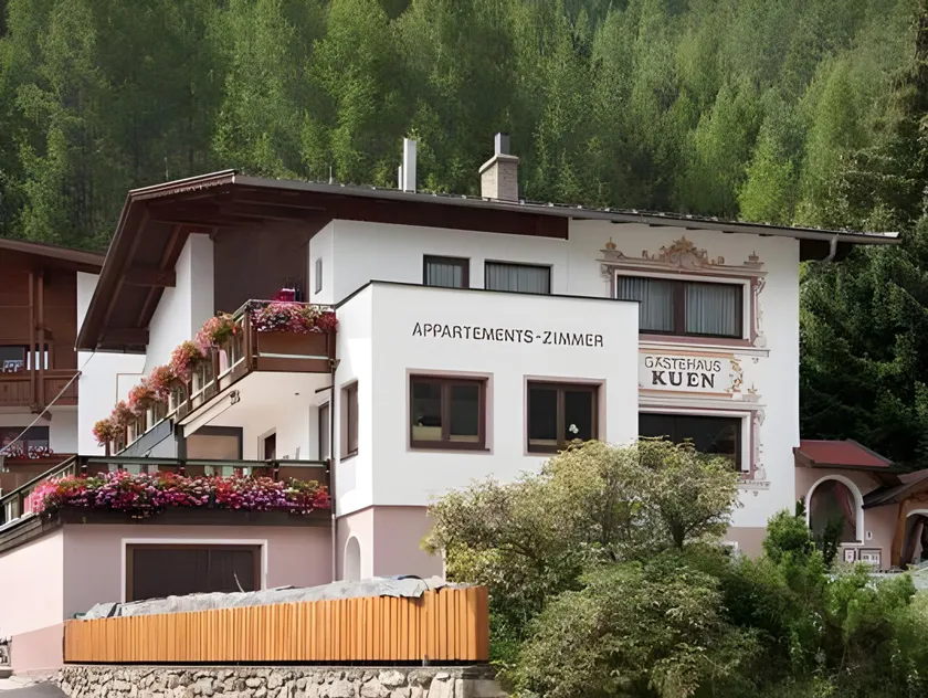 Appartement adapté aux familles avec sauna et terrasse | À côté du ski | Avec animaux acceptés - Image 1