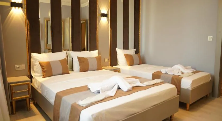 Taksim Maison Hotel - Image 1