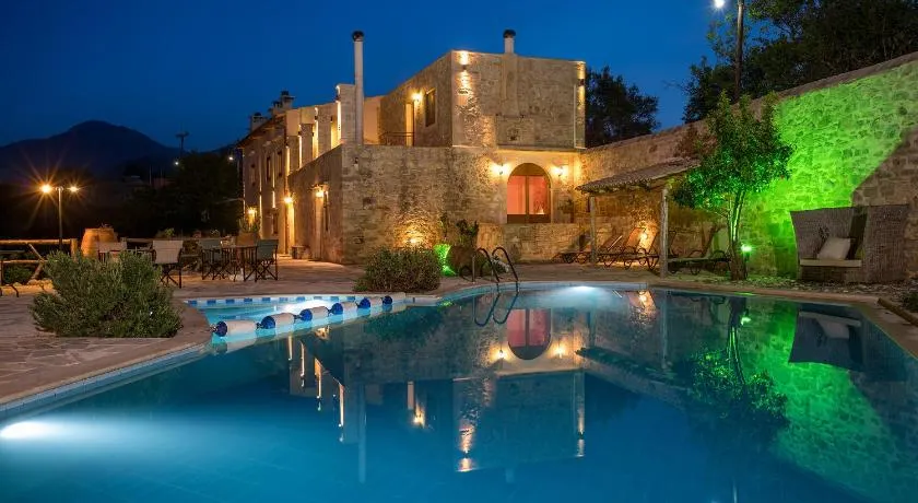 New Villa Myre3, A Family-Friendly Retreat in Crete with Private Pool & 3 Apartments - Image 1