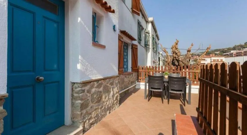 La Casita de Caldetes - Image 1