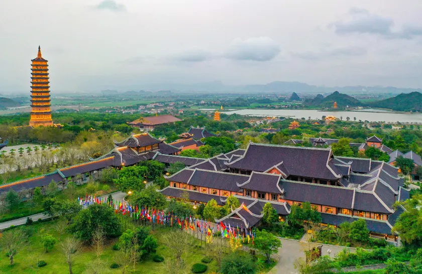 Khách xá Bái Đính - Bai Dinh Guest House - Image 1