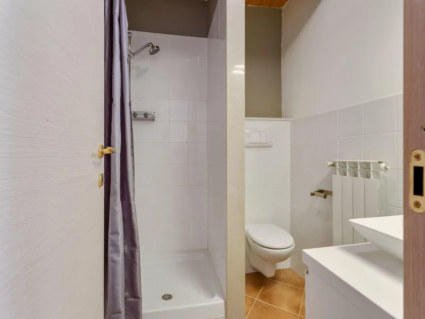 Stylish Stay with Pool - Image 1