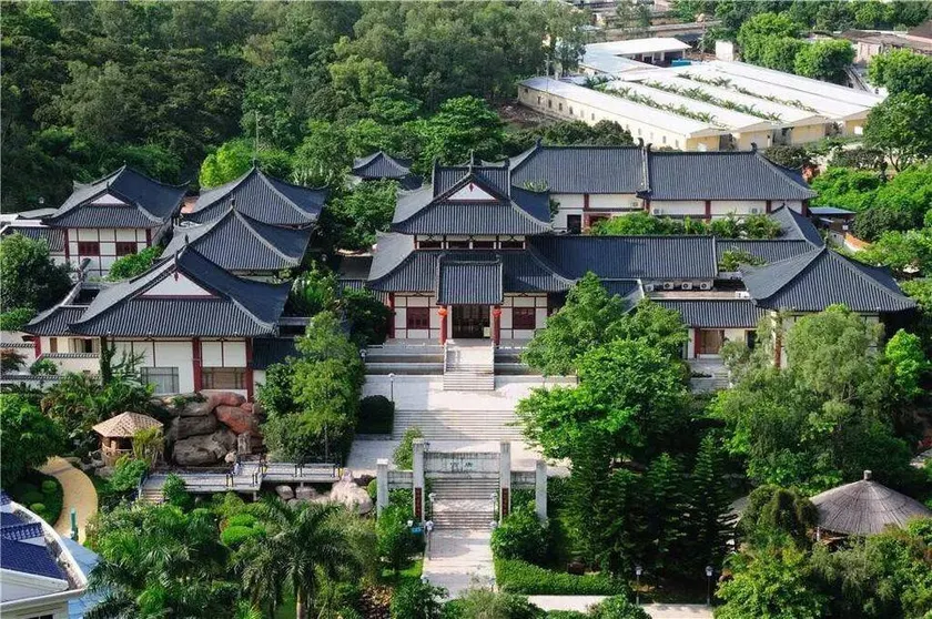 Jiangmen Ancient Douquan Forest hot Spring villa - Image 1