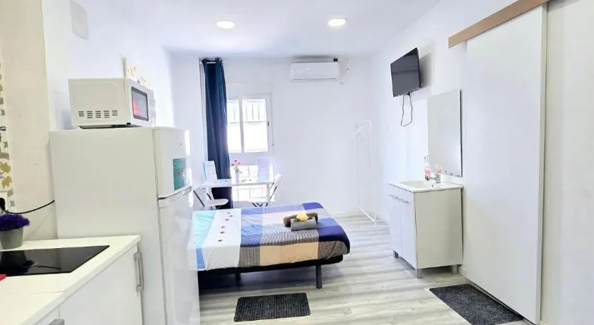 Apartamento Metro Manises y Aeropuerto - Image 1
