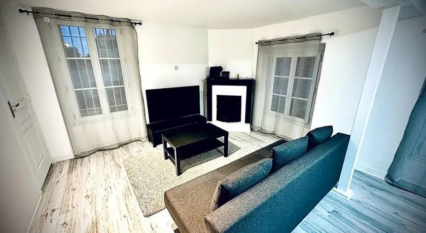 Appartement duplex à Chantilly centre - Image 1