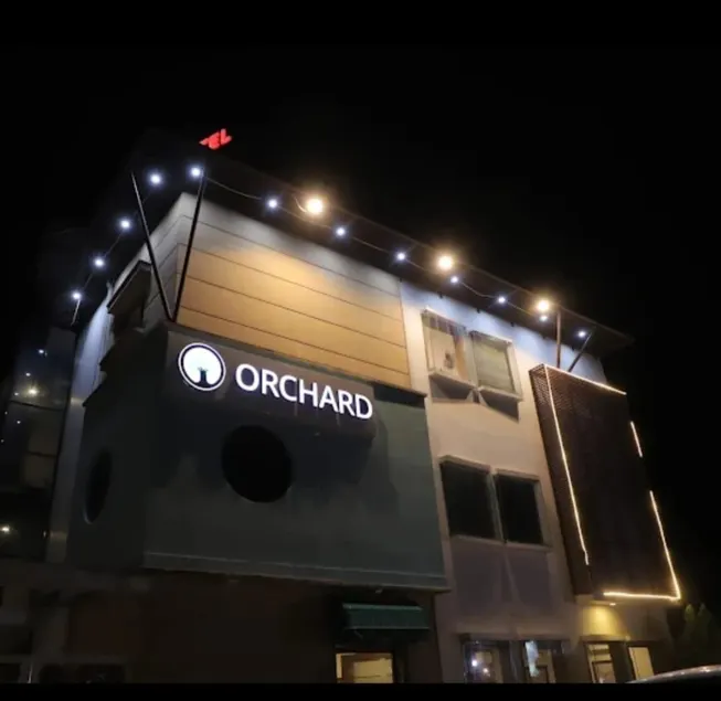 ORCHARD HOTEL / RESTAURANT - Image 1