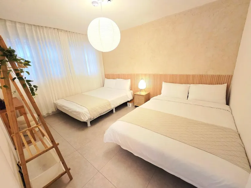 LUSH Suite 3R 4B in Seoul - Image 1