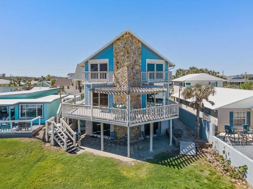 Oceanfront Home - Lieu de vacances idéal pour les familles nombreuses avec passerelle privée à la plage - Image 1