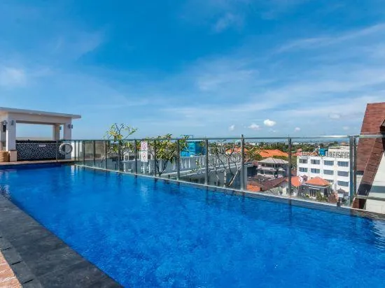 Zen Rooms Kuta Square Mall - Image 1