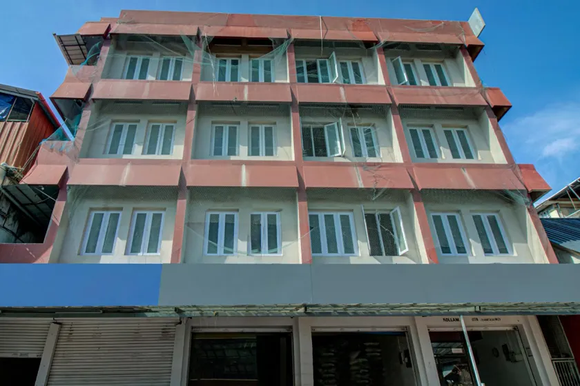 Hotel O J P Tourist Home - Image 1