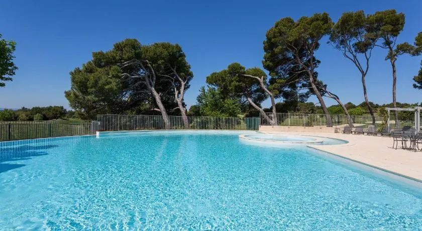 Madame Vacances Domaine du Provence Country Club Service Premium - Image 1