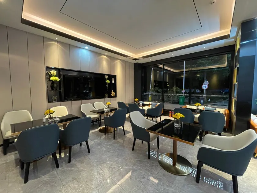 Echarm Hotel Guangzhou South Railway Station - Image 1