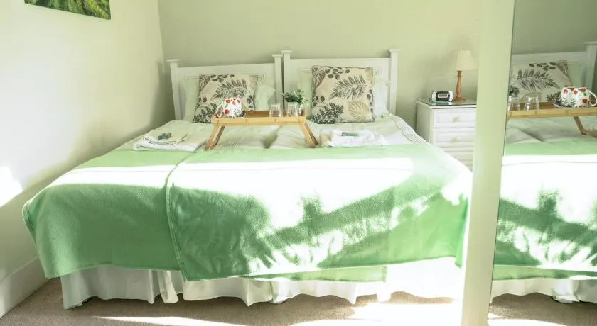 Hallmark Guest House - Image 1