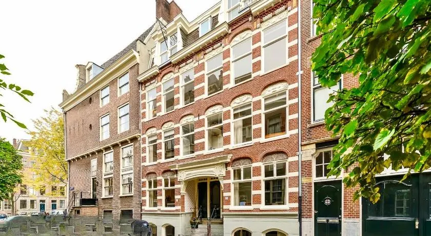 Luxury canal suite in the best location of Amsterdam !!! - Image 1