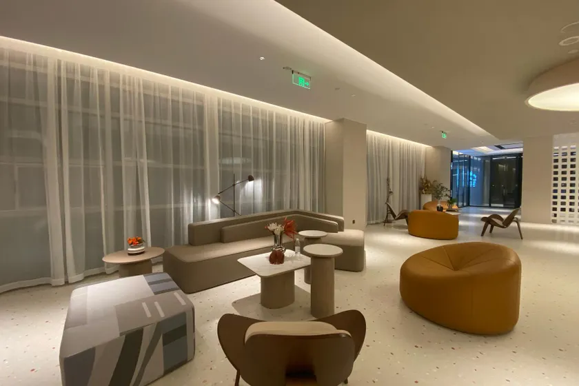 Home Inn Neo Shanghai Waigaoqiao Free Trade Zone North Metro Station - Image 1
