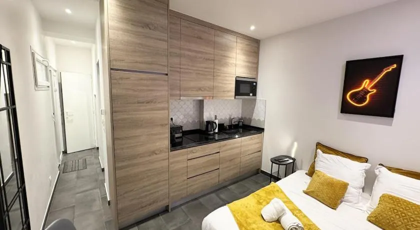 Cosy Studio in Antony - Easy Access to Paris - Image 1
