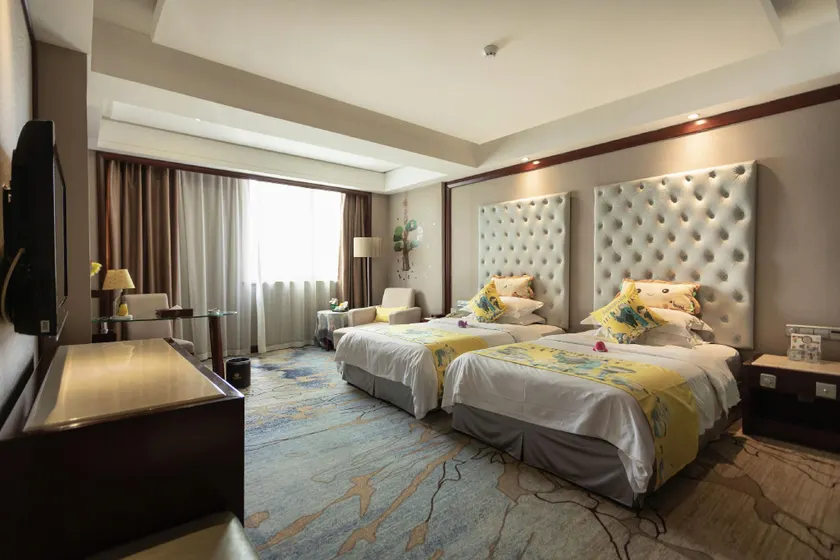 Century Haoting Hotel - Image 1